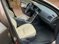 Gebraucht Volvo V60 CC 190 PS (139 kW) 2016 Braun Kombi