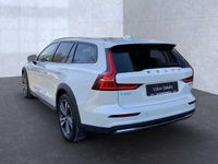 Gebraucht Volvo V60 CC 145 PS (106 kW) 2024 Kombi