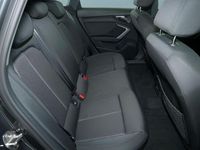 Gebraucht Audi A3 116 PS (85 kW) 2025 Grau Limousine