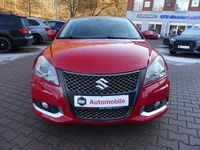 Gebraucht Suzuki Kizashi 178 PS (130 kW) 2011 Rot Limousine