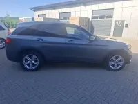 Gebraucht Mercedes GLC250 211 PS (155 kW) 2017 Selenitgrau SUV