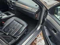 Gebraucht Mercedes E220 Edition 170 PS (125 kW) 2014 Grau Limousine