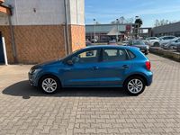Gebraucht VW Polo Comfortline 89 PS (65 kW) 2015 Blau Limousine