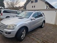 Gebraucht Mercedes ML320 224 PS (164 kW) 2008 Silber SUV