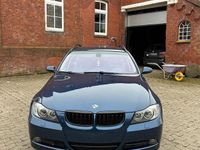 Gebraucht BMW 325 218 PS (160 kW) 2005 Blau Kombi