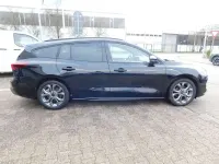 Neu Ford Focus ST-Line X 116 PS (85 kW) 2026 Schwarz Kombi