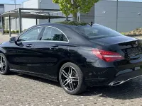 Gebraucht Mercedes CLA180 122 PS (89 kW) 2019 Schwarz Coupé