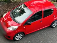 Gebraucht Peugeot 107 68 PS (50 kW) 2009 Rot Kleinwagen