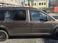 Gebraucht VW Caddy Maxi Team 140 PS (102 kW) 2015 Braun Van / Kleinbus