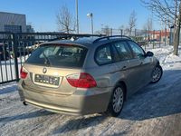 Gebraucht BMW 320 Sport Line 177 PS (130 kW) 2008 Beige Kombi