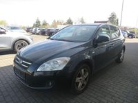 Gebraucht Kia Ceed 109 PS (80 kW) 2009 Schwarz Kleinwagen