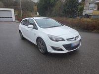 Gebraucht Opel Astra 131 PS (96 kW) 2013 Weiß Kombi