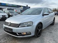 Usata VW Passat 140 CV (102 kW) 2011 Argento Berlina