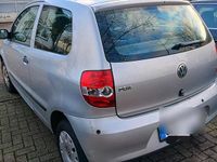 Gebraucht VW Fox 54 PS (39 kW) 2007 Grau Kleinwagen