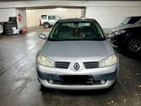Gebraucht Renault Mégane II Authentique 82 PS (60 kW) 2005 Limousine