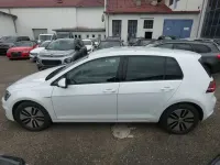 Używany VW e-Golf 85 kW (116 KM) 2014 Biały Hatchback