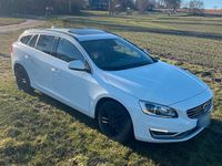 Gebraucht Volvo V60 215 PS (158 kW) 2014 Weiß Kombi