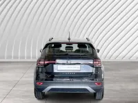Gebraucht VW T-Cross Life 110 PS (80 kW) 2023 Deep black perleffekt SUV