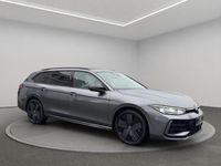 Neu VW Passat R-line 193 PS (141 kW) 2025 Grau Kombi