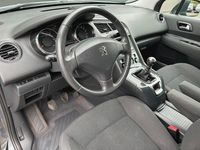Gebraucht Peugeot 5008 Active 114 PS (83 kW) 2015 Grau Van / Kleinbus