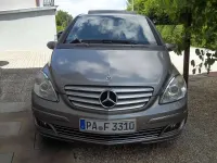 Gebraucht Mercedes B200 140 PS (102 kW) 2006 Silber Van / Kleinbus