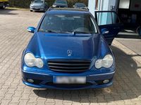 Gebraucht Mercedes C240 170 PS (125 kW) 2001 Blau Kombi