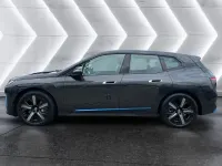 Gebraucht BMW iX 239 kW (326 PS) 2023 Silber SUV