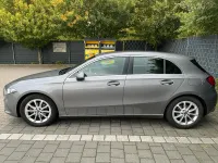 Gebraucht Mercedes A180 136 PS (100 kW) 2021 Grau Limousine