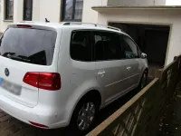 Gebraucht VW Touran Cup 105 PS (77 kW) 2015 Weiß Van / Kleinbus