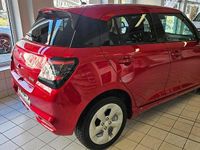 Neu Suzuki Swift Comfort 83 PS (61 kW) 2025 Rot Kleinwagen