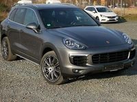 Gebraucht Porsche Cayenne 239 PS (175 kW) 2017 Grau SUV