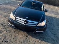 Second-hand Mercedes C220 170 CP (125 kW) 2012 Negru Berlinǎ