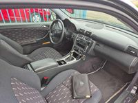 Gebraucht Mercedes C200 163 PS (119 kW) 2002 Schwarz Coupé