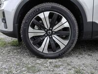 Gebraucht Volvo XC40 Core 211 PS (155 kW) 2023 Silber SUV