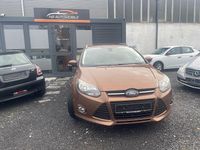 Gebraucht Ford Focus Titanium 125 PS (91 kW) 2013 Gold Kombi