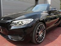 Gebraucht BMW 218 Sport Line 136 PS (100 kW) 2016 Schwarz Cabrio