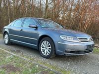 Gebraucht VW Phaeton 245 PS (180 kW) 2015 Grau Limousine