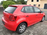 Gebraucht VW Polo Trendline 75 PS (55 kW) 2013 Rot Kleinwagen