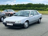 Gebraucht Renault R25 107 PS (78 kW) 1988 Silber Kleinwagen