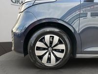 Gebraucht VW ID. Buzz Pro 210 kW (286 PS) 2025 Candyweiß/ starlight blue ... Van / Kleinbus