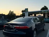 Używany Jaguar XF 163 KM (119 kW) 2017 Niebieski Sedan/Limuzyna