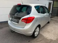 Gebraucht Opel Meriva Design Edition 120 PS (88 kW) 2011 Silber Van / Kleinbus