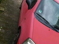 Gebraucht Opel Agila 58 PS (42 kW) 2004 Rot Van / Kleinbus