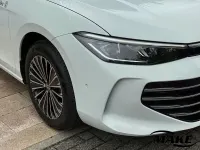 Gebraucht VW Passat Elegance 150 PS (110 kW) 2026 Pure white Kombi