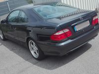 Gebraucht Mercedes CLK200 136 PS (100 kW) 2000 Blau Coupé