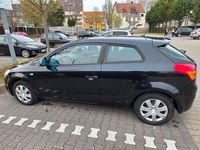 Gebraucht Kia Ceed EX 126 PS (92 kW) 2008 Schwarz Kleinwagen