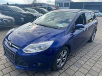 Używany Ford Focus SYNC Edition 125 KM (91 kW) 2014 Niebieski Kombi