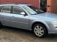 Gebraucht Ford Mondeo 146 PS (107 kW) 2006 Blau Kombi