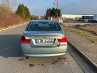 Gebraucht BMW 320 150 PS (110 kW) 2005 Blau Limousine