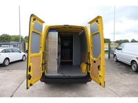 Usata Renault Master 131 CV (96 kW) 2017 Giallo Furgone